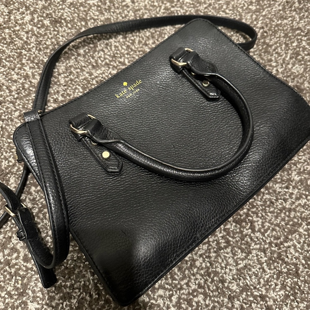 Kate Spade purse STILL AVAILABLE